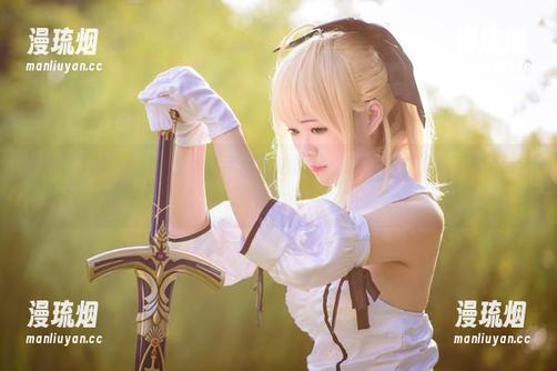 Arty亚缇 紧急集合!Arty亚缇水手服私拍图集:这片海报绝对不见水,光是心动!