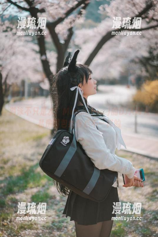 游泳不只是水：Mimmi(밈미)的DJAWA私房图包给你点不一样的