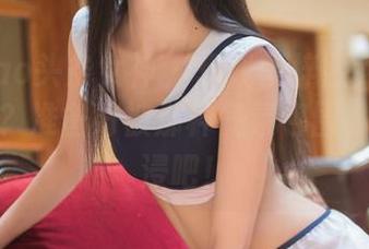 TouTiao头条女神 - 想找李梓熙女友的高清写真？准备好被那种气氛包围，全心沉浸吧！