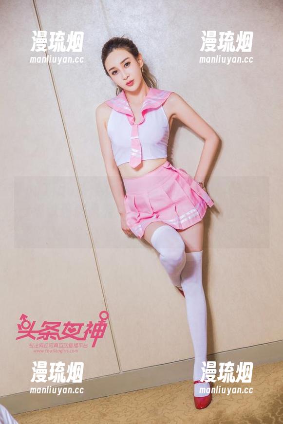 TouTiao头条女神-萌琪琪 TouTiao头条女神 - 精选萌琪琪瑜伽写真:谁说瑜伽只能放松?看她怎么玩出花样!