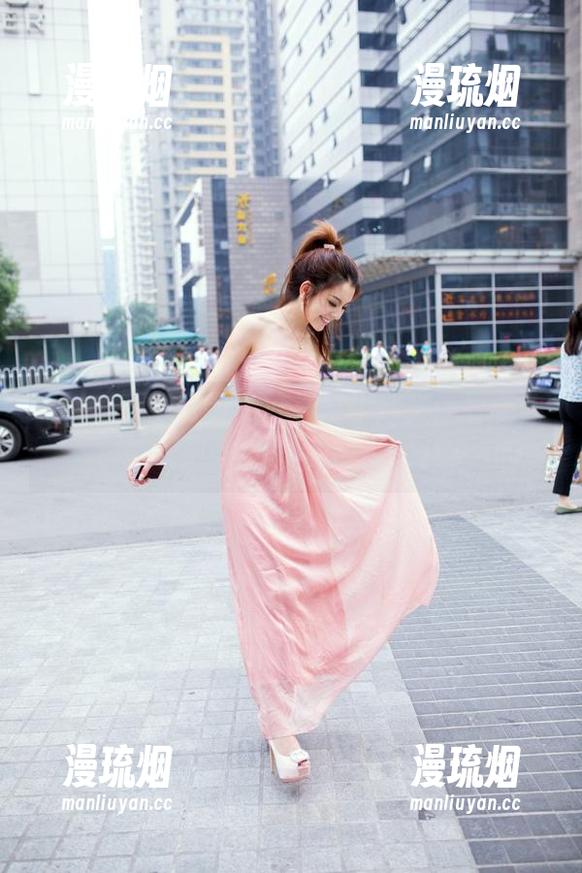 TuiGirl推女郎-胡允儿 TuiGirl推女郎 - 在浴缸中迷失:胡允儿的私拍美图,真是让人陶醉