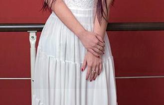 TuiGirl推女郎 - “艾栗栗双人”精选：在摄影机旁边，我们就是最对的“尴尬”！