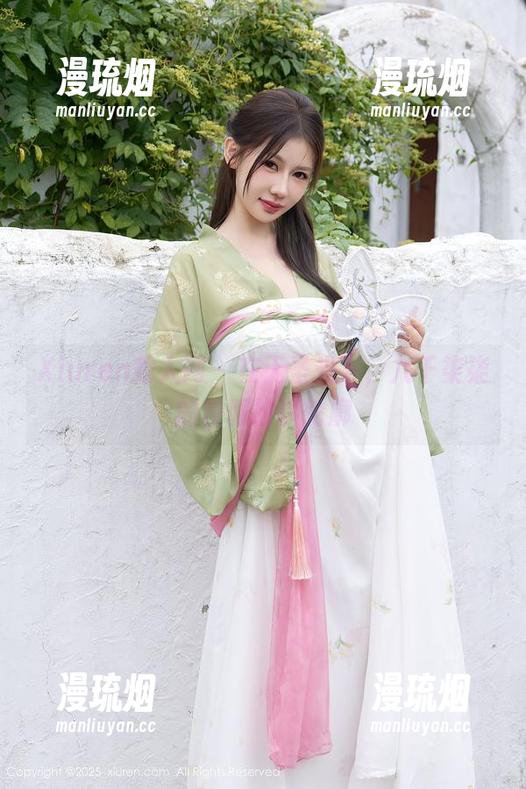 Xiuren秀人网 - 在无圣光下，九千柒柒的校服故事轮廓