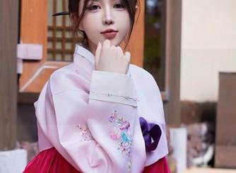 Xiuren秀人网 - 明日花桃桃：那种无圣光的女王风范–原图不遮掩