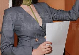 Xiuren秀人网 - 糯美子Mini学姐：精选图集中总有一张让你怀念那个‘青涩’年少！