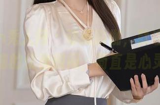 Xiuren秀人网 - 动感瑜伽，静谧图库：露露小喵的优雅瞬间，简直是心灵鸡汤！