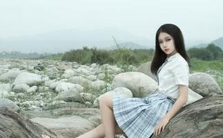 eloise软软的LV丛林女仆，高清图册也是个梦想，真想也穿上去一探究竟！