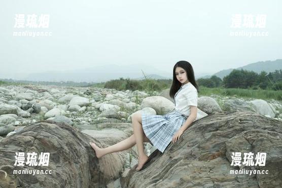 eloise软软 eloise软软的LV丛林女仆,高清图册也是个梦想,真想也穿上去一探究竟!
