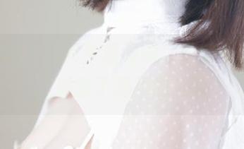 yuuhui玉汇的午后时间：她的不经意间，成就了满满的美图