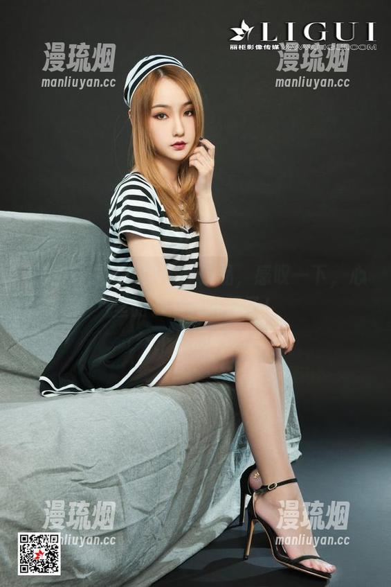 丽柜-允儿 丽柜 - 看允儿的学妹作品,感叹一下,心里的小鹿又乱撞了!