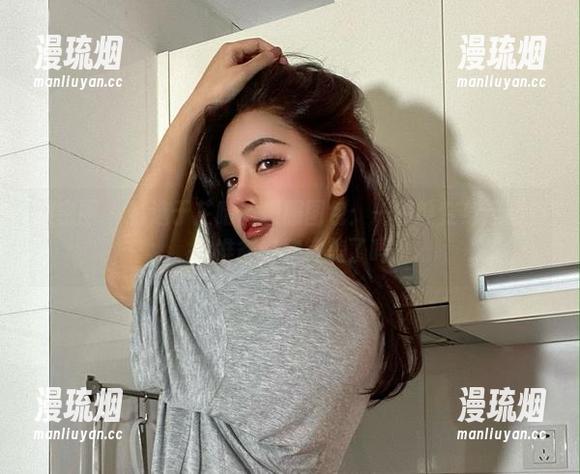 于芷晴 微密圈 - 精选于芷晴体操服图包:一秒钟变身运动员,你准备好欣赏美了吗?