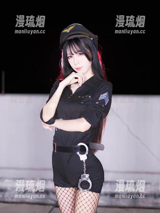 十万口草莓粥粥 微密圈 - 不怕走丢的十万口草莓粥粥,在线等你来收集镂空资源!