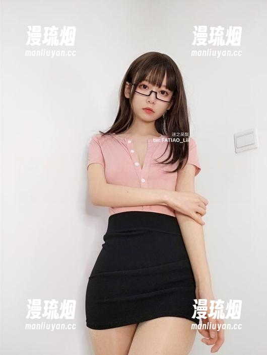 发条少女yoki 下载发条少女yoki的美腿图包,看看她如何打破直线的单调!