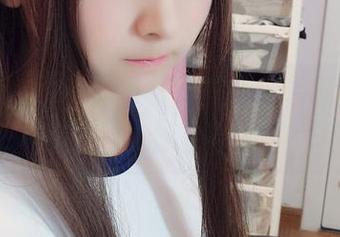 古川kagura的夏日写真集：最新打卡，绝对让你心动得冒汗！