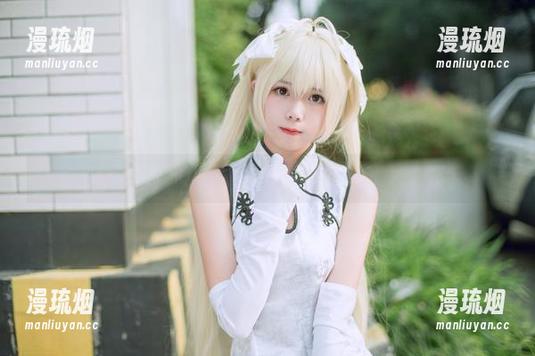 向小圆 向小圆呈现的夏天:无圣光写真里的渴望与幻想