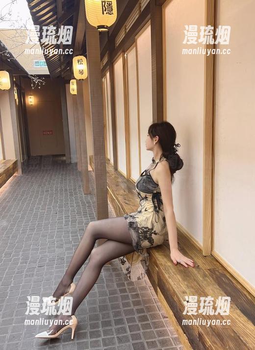 周妍希 微密圈 - 无圣光也能出彩,周妍希的魔鬼黑VS诱惑白,带你看原图的别样风情!