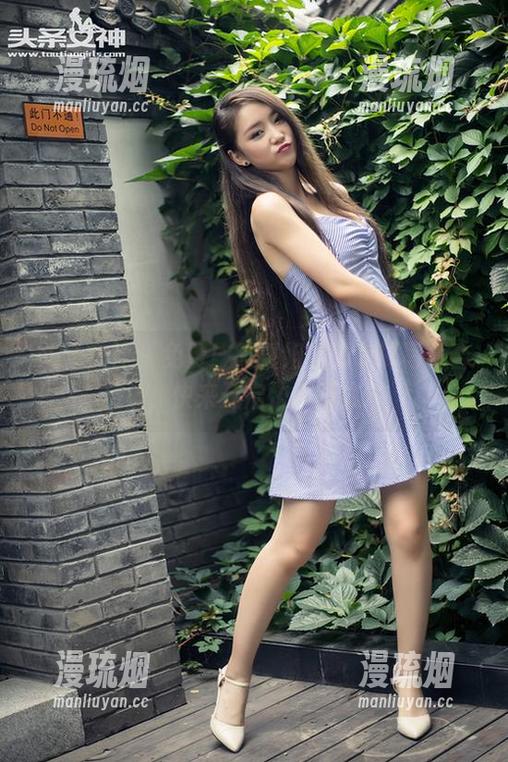 头条女神-筱溪 头条女神 - 免费!筱溪姐姐的专属写真合集,快来开启快乐模式!