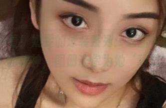 微密圈 - 看！奶雯的泳装系列：原图中那双‘勾魂’的眼神，图册让你为她‘舔屏’！