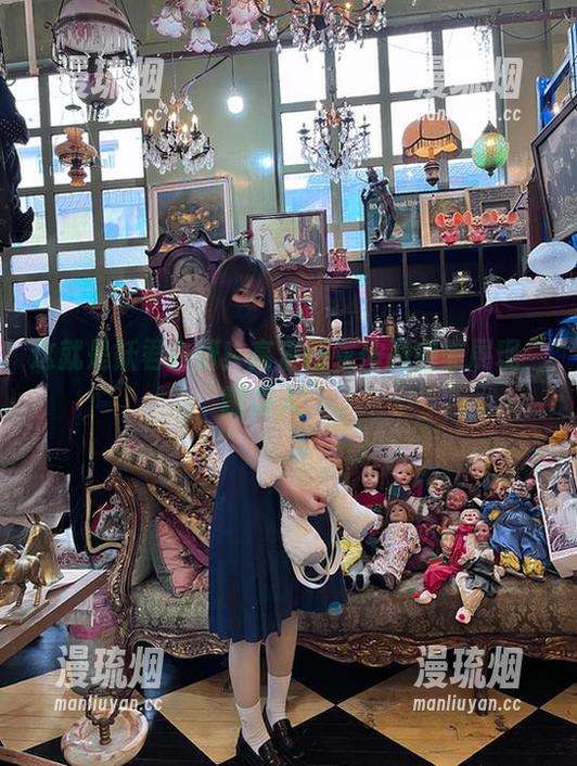 妖君白研 这就是妖君白研!高清睡衣作品完美展现“睡美人”。