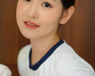 尤蜜荟 - 沈梦瑶的法式浪漫全集，像是在异国的咖啡馆里偷听情话。