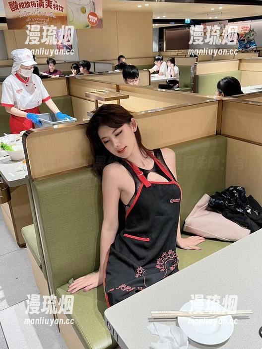 微密圈 - 透过黑丝吊带看就是阿朱啊：写真中的那份神秘感