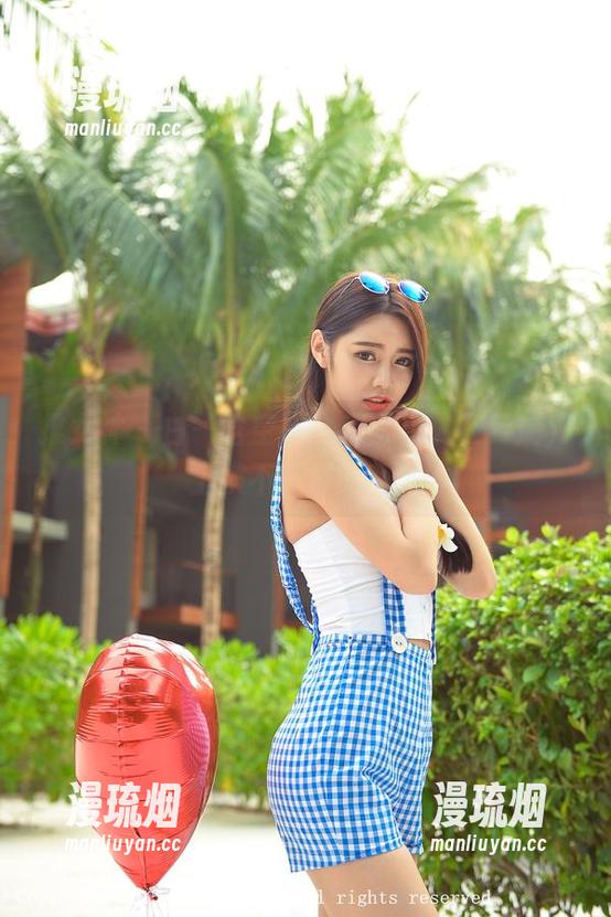 推女神-白一晗 推女神 - 白一晗空姐全套写真:在云端,上演不一样的戏码