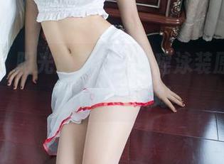 推女郎 - 阳光洒落，王馨瑶泳装原图图片让你心情大好