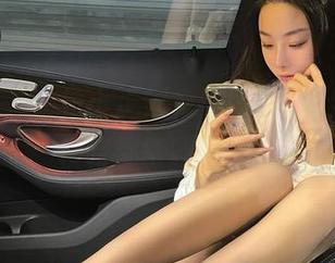 微密圈 - “是小逗逗，美腿”一出，所有模特都得找吃的！