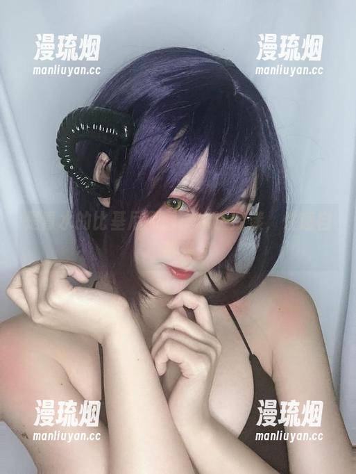 是青水 是青水的比基尼原图:水波荡漾,性感自然来