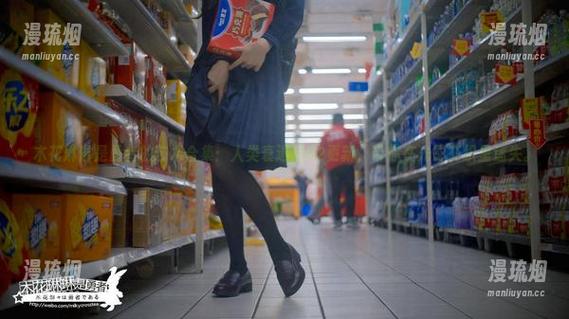木花琳琳是勇者 木花琳琳是勇者的艺术合集:人类衰退后02更新,带你在光影交织里迷失。