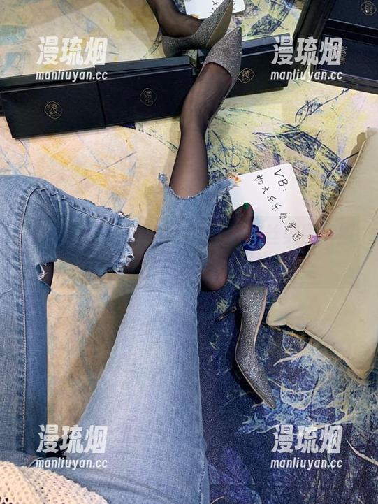 杨大乐乐很靠谱 微密圈 - 杨大乐乐很靠谱的肉丝美图震撼上线,资源包火速派送!