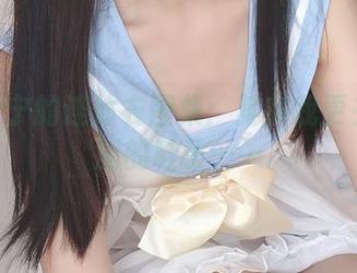 桜井宁宁的连体衣图集：其实我更关心搭配的鞋子……