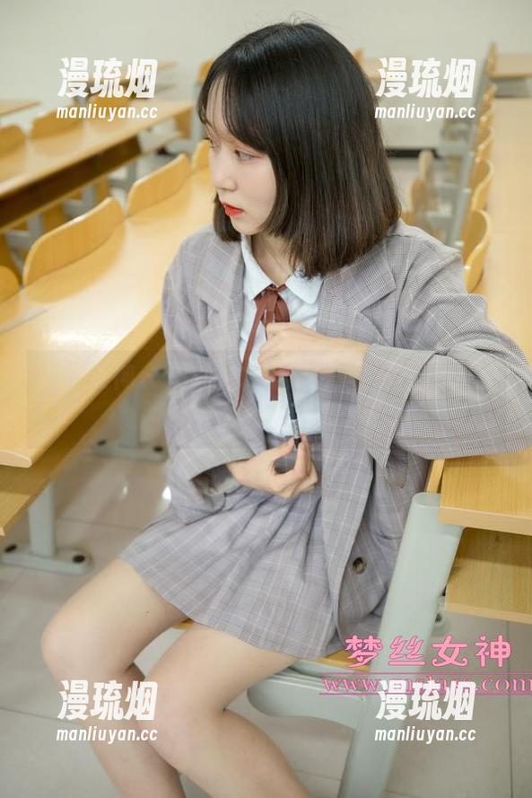 梦丝女神-王娇娇 梦丝女神 - 王娇娇:这油亮写真真让人油嘴滑舌
