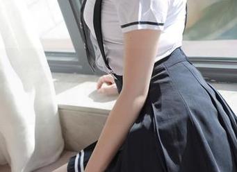 模范学院 - 想要快乐？看看黄乐然的私拍，裤里丝多逗趣！