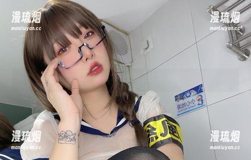 次屁啦 次屁啦的女友:原图独家更新,碰撞出别样火花!