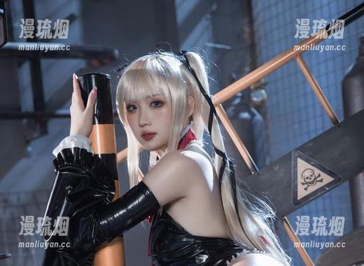 瓦斯塔亚小龙虾 瓦斯塔亚小龙虾的日常:套装是什么?令人意外的原图故事!