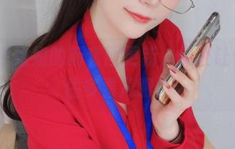 白银81姐姐的新套图更新，保证让你忍不住多看几眼！