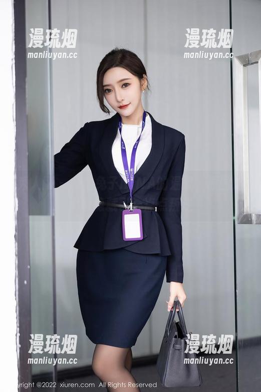 秀人网-兔子NINA 秀人网 - 私拍兔子NINA的温柔,原图之间也隐藏了一点点叛逆