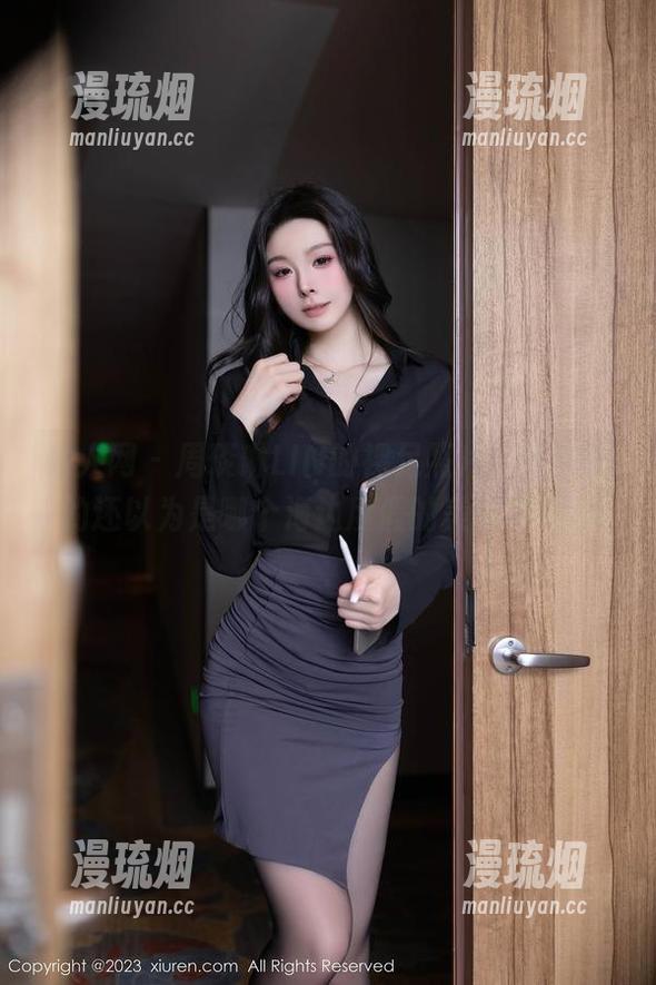 秀人网-周琰琳LIN 秀人网 - 周琰琳LIN的裸足照片,不知道的还以为是哪个海边度假的美丽瞬间!