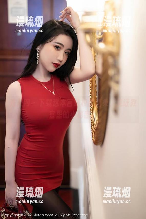 秀人网 - 下载这本言沫校服图集，见证教室里的小秘密！