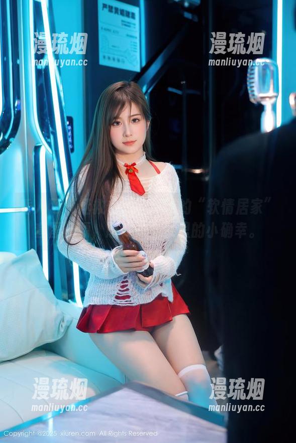 秀人网-软情 秀人网 - 拯救你无聊周末的“软情居家”套图资源,感受一下家里的小确幸。