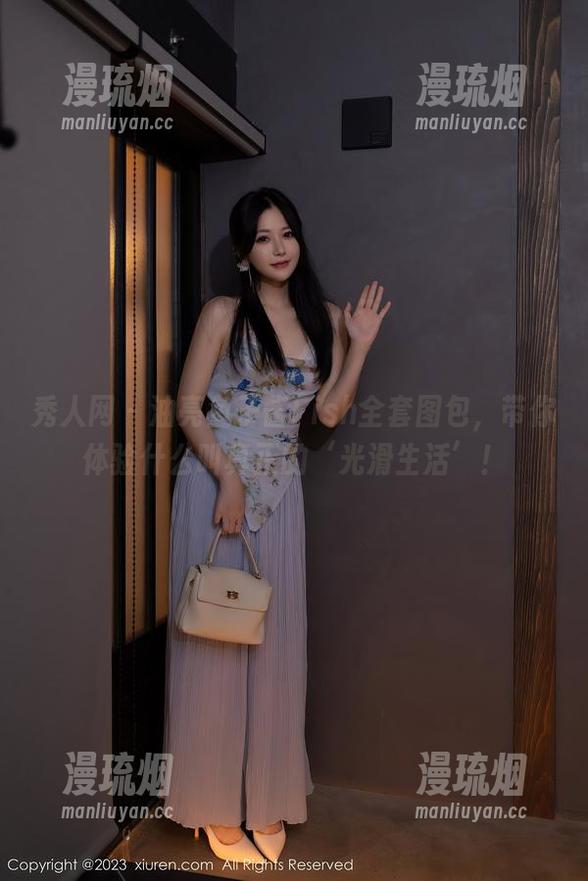 秀人网-鱼子酱Fish 秀人网 - 油亮鱼子酱Fish全套图包,带你体验什么叫真正的‘光滑生活’!