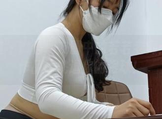 微密圈 - 微信朋友圈中的若若老师：精选作品，挑逗你的眼球！