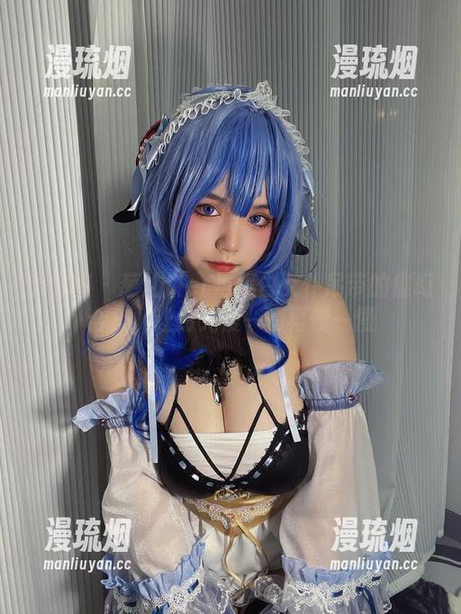 葱油饼er 微密圈 - 葱油饼er与黑白女仆吊带的魔幻合集,让时光慢一慢再慢一慢
