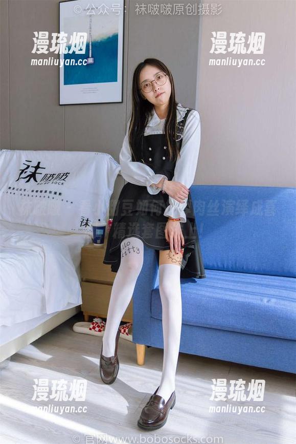 袜啵啵-小甜豆 袜啵啵 - 看小甜豆如何把厚肉丝演绎成喜剧,精选套图送上!
