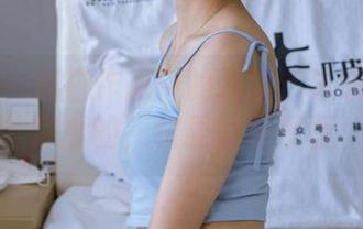 袜啵啵 - 黑白作品中的瑶瑶：本来是要有深度的，结果却是平面