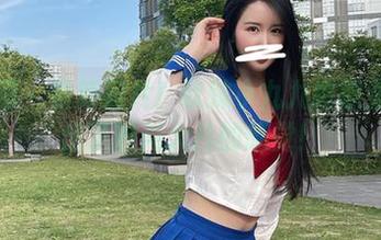 微密圈 - 最新照片！软妹小九九把职业装穿出了时尚大片的感觉！