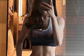 微密圈 - 花嫁金希儿：这组写真集，让每个下载都带着花瓣香