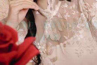 韶陌陌修女图包：灵动与沉静，结合出无解的美丽！